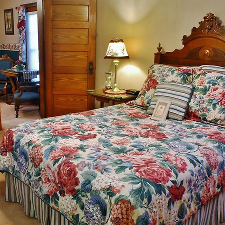 Arbor Hill Inn La Porte Ngoại thất bức ảnh