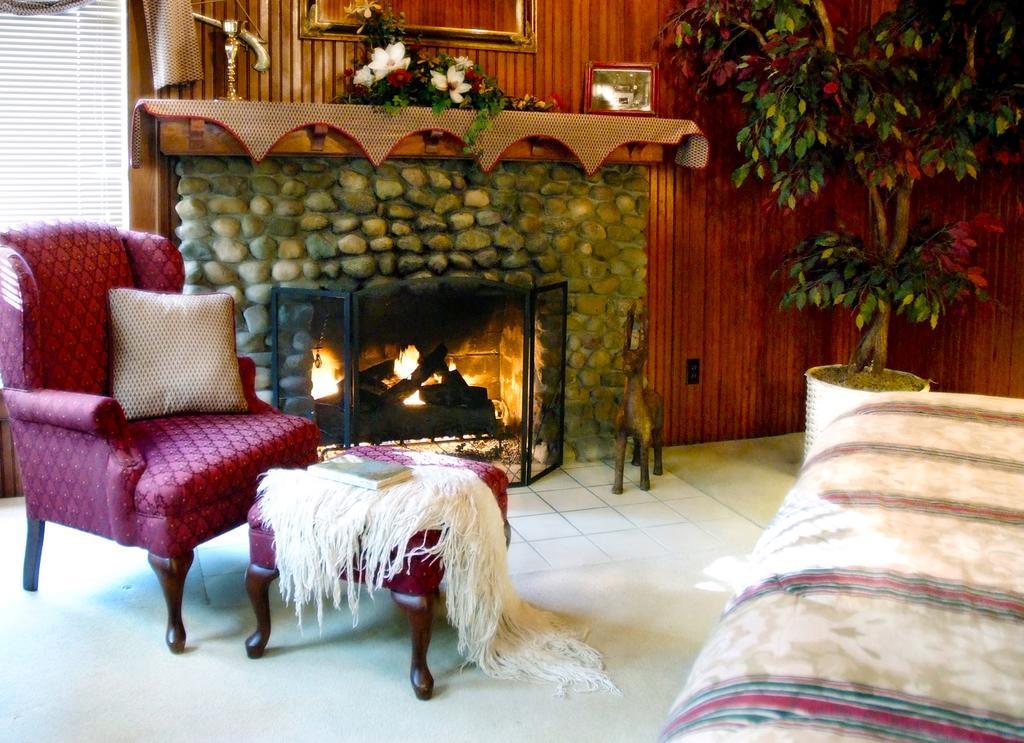 Arbor Hill Inn La Porte Ngoại thất bức ảnh