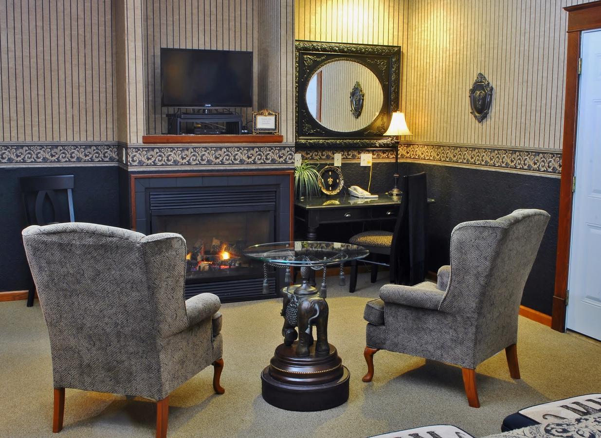 Arbor Hill Inn La Porte Ngoại thất bức ảnh