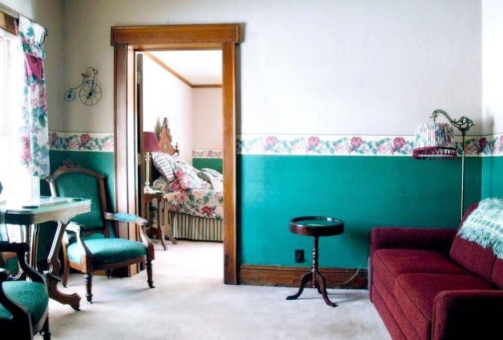 Arbor Hill Inn La Porte Ngoại thất bức ảnh